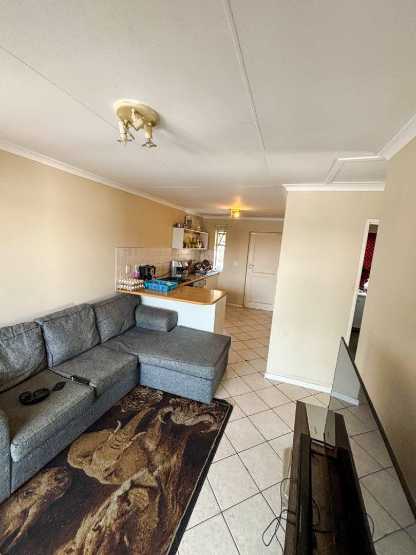 2 Bedroom Property for Sale in Paarl North Western Cape